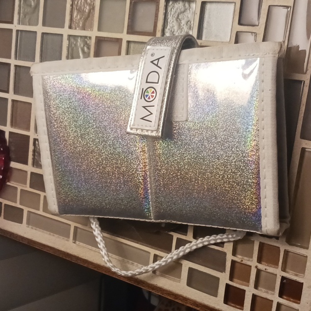 Moda Makeup case-$5 add on